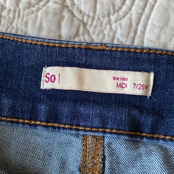 So Low Rise Midi Denim Shorts 7/28 - Picture 3 of 9